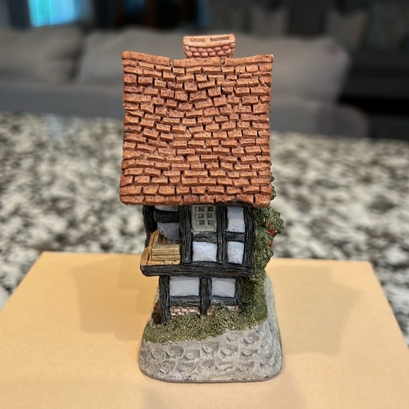 David Winter Cottages Spinners Cottage - Picture 3 of 6